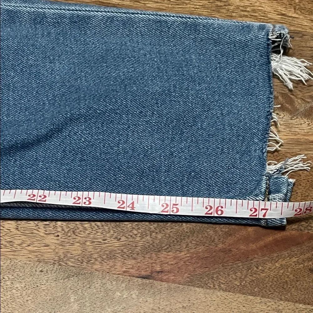 Distressed Blue Jeans - Picture 5 of 9